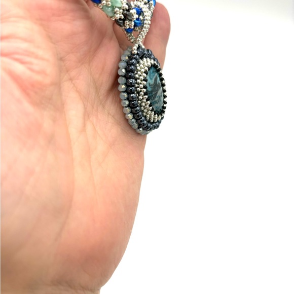 Hand Crafted Rope Style and Beaded Blue Agate Pendant Necklace - Picture 11 of 11